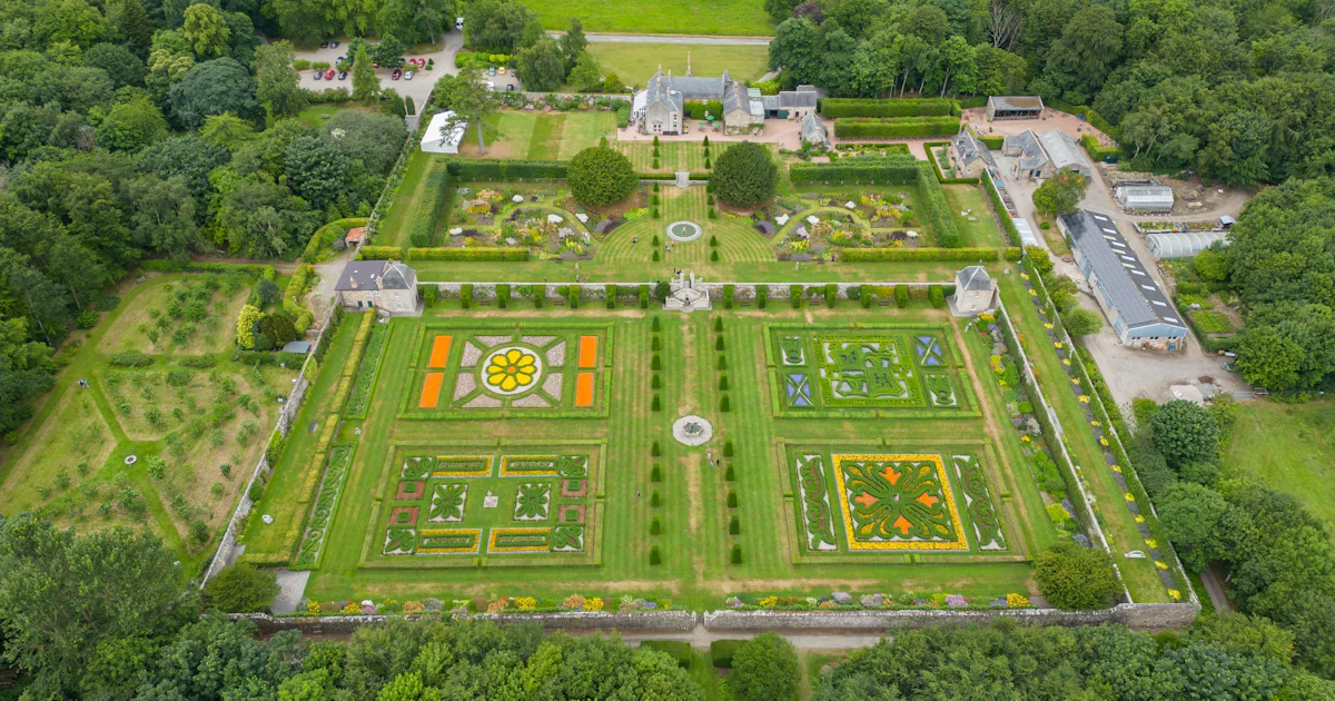 Pitmedden Garden Tearoom in Ellon